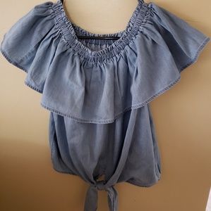 Express | Blouse Tied Up